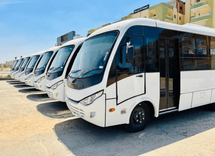 حافلات 28 مقعدًا - image 1