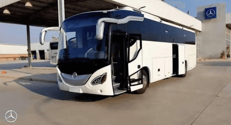 حافلات كبيرة 50 مقعدًا - image 1